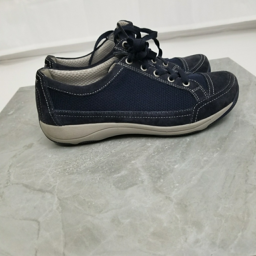 Dansko Slip Resistant  Shoes